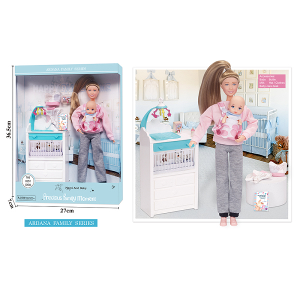 000379 Papusa cu accesorii