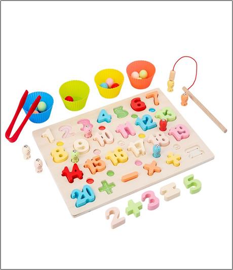 006248 Cifre din lemn