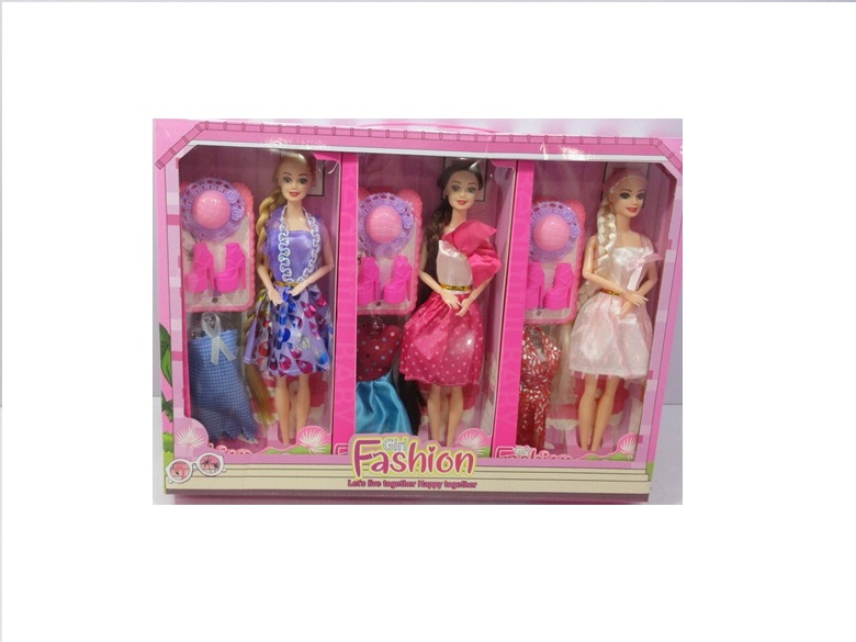 001277 Papusa cu accesorii (set 3 buc.)