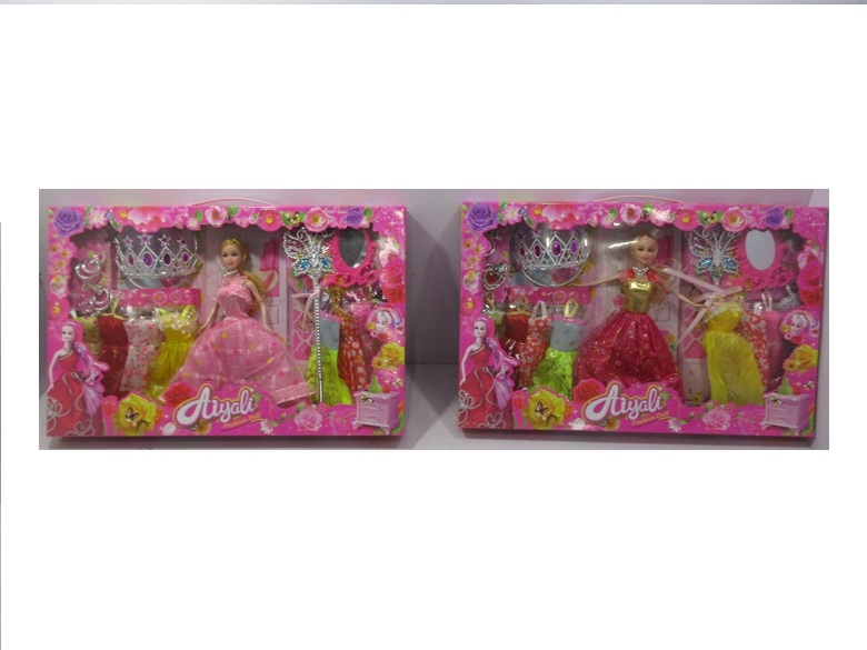 001283 Papusa cu accesorii