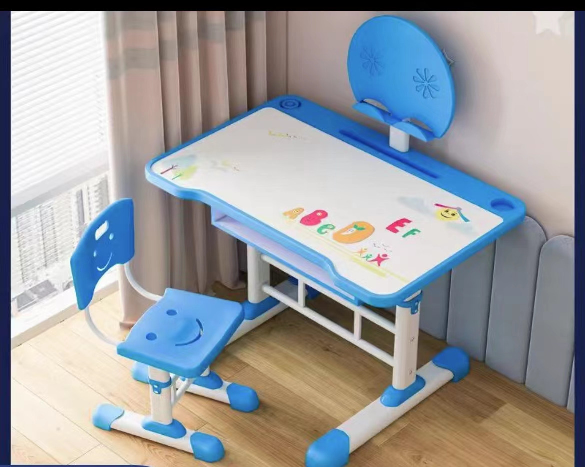 007485 Masa cu scaun - albastru