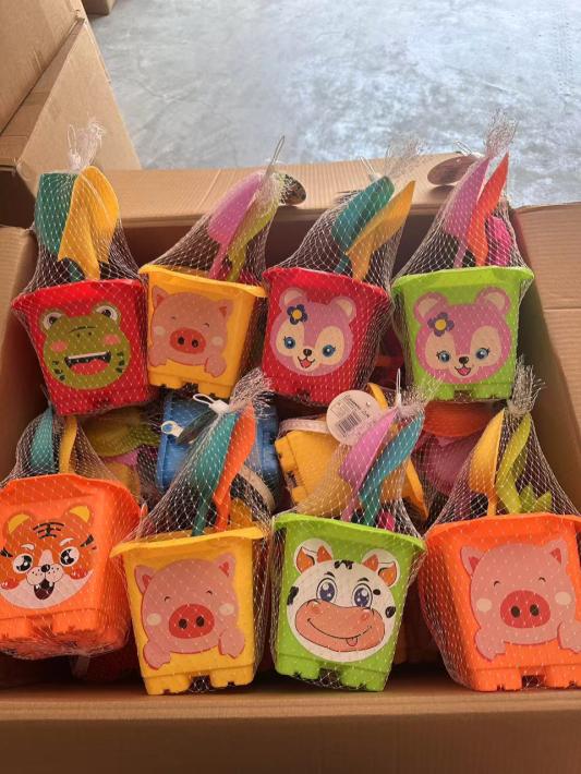 010099 Set pentru nisip 7pcs