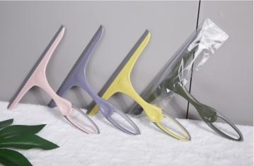 009779 Curatator de geamuri